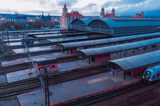 Pražské hlavní nádraží: Od historie k modernímu uzlu